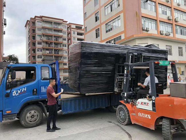 柬埔寨金边客户采购二手柴油发电机
